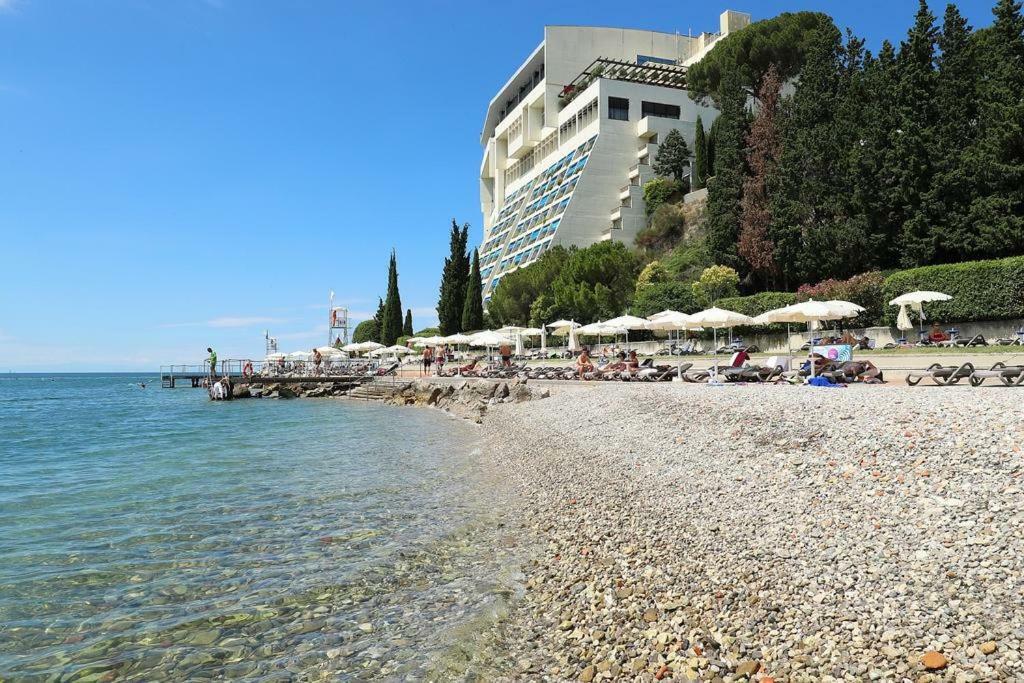Maeli Apartment Луція Екстер'єр фото